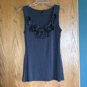 Grey flowered tank top